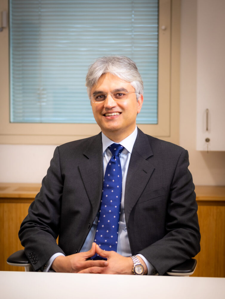 Dr Mohjir Baloch|Pain Consultant